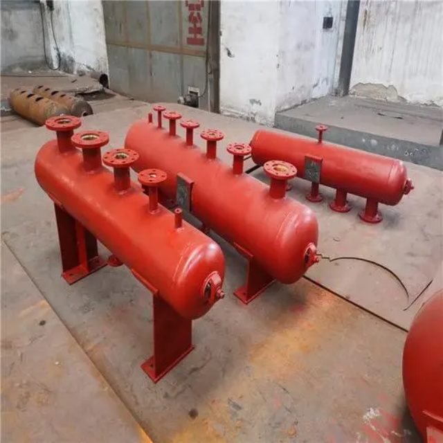 双滦分集水器安装高度
